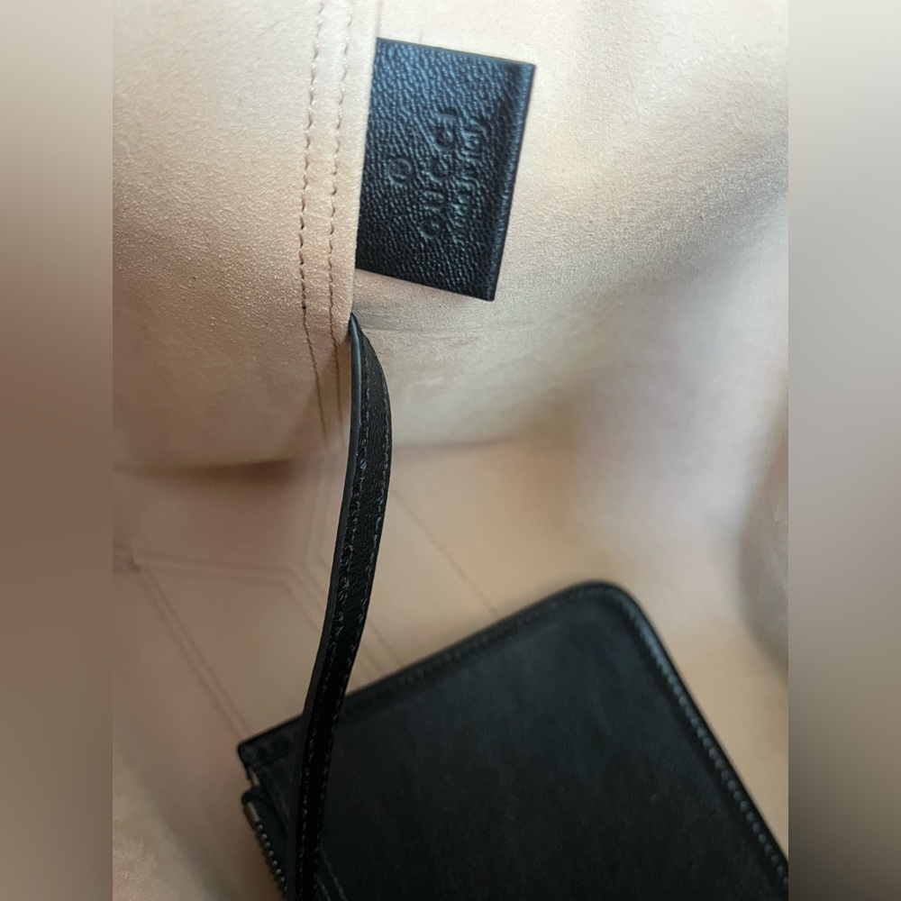 Gucci Double GG Dahlia Tote - Picture 7 of 16